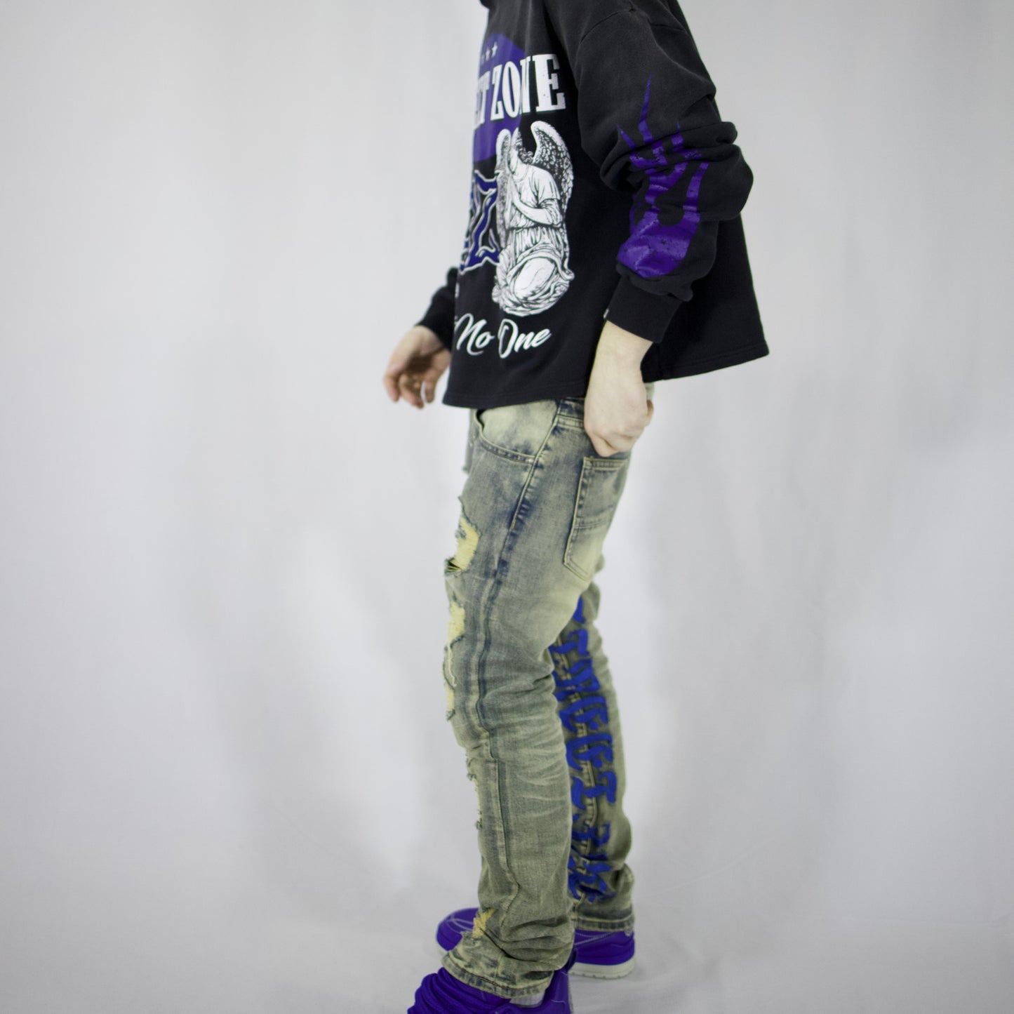 ๐ฃ๐ป๐พ๐ผ๐ฝ ๐๐ธ ๐๐ท๐ฎ hoodie