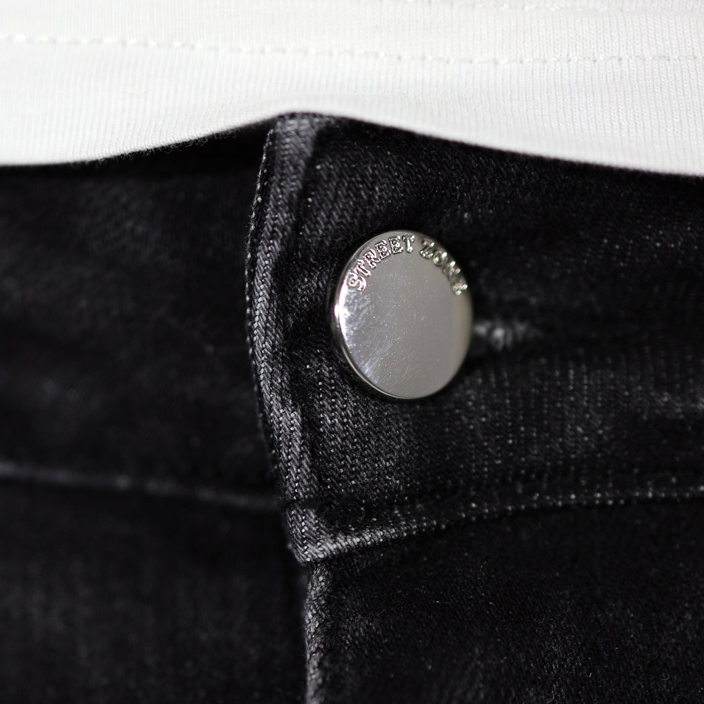 𝓢𝓽𝓻𝓮𝓮𝓽𝓩𝓸𝓷𝓮 flare jeans