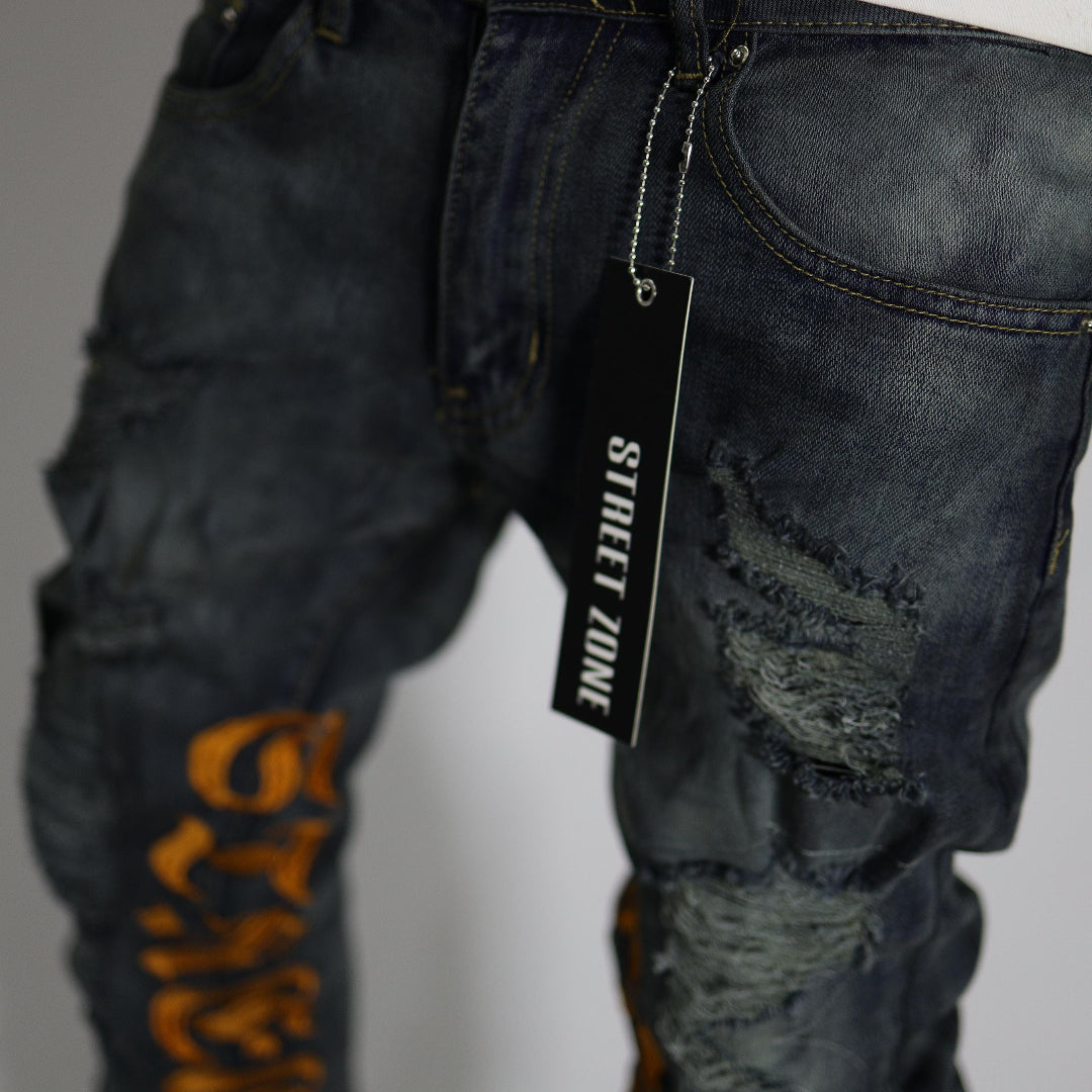 BLACK FLARED JEANS