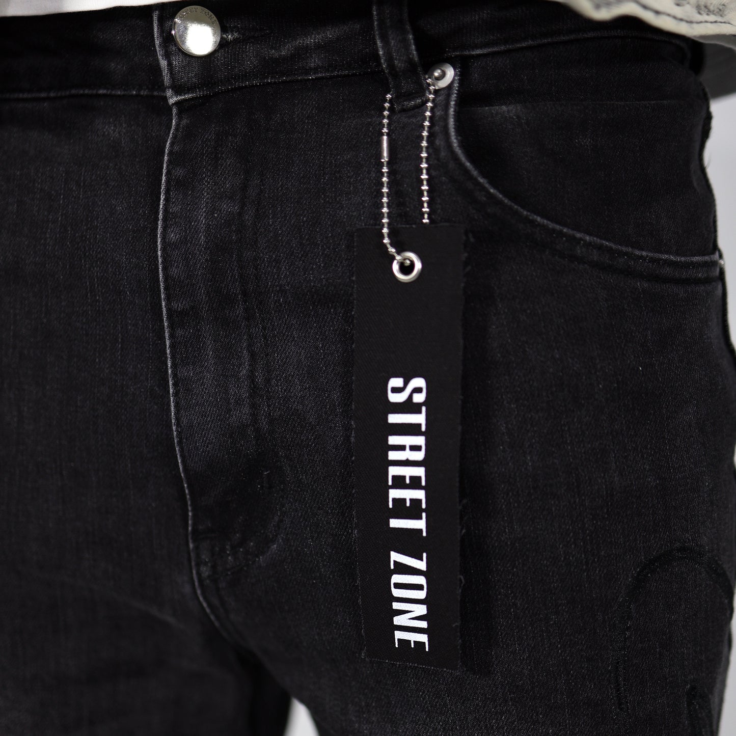 𝓢𝓽𝓻𝓮𝓮𝓽𝓩𝓸𝓷𝓮 flare jeans