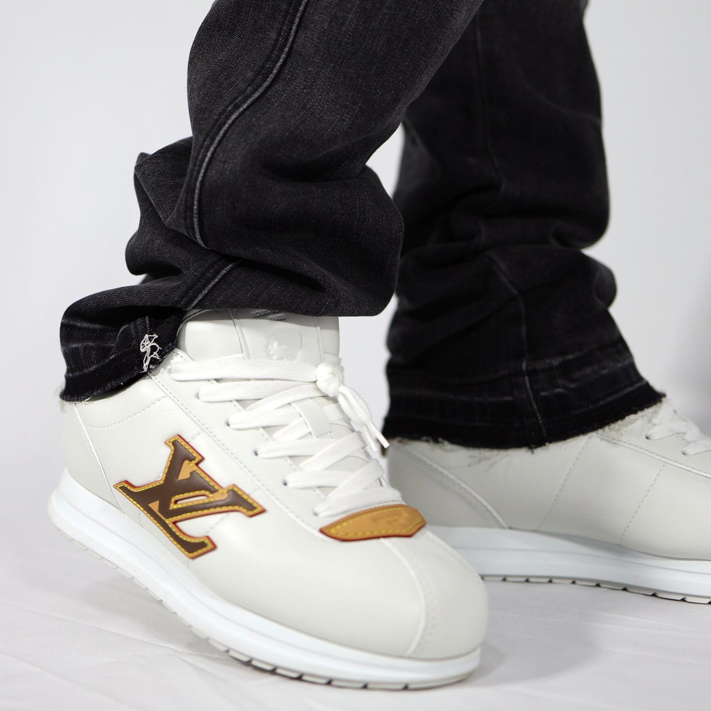 𝓢𝓽𝓻𝓮𝓮𝓽𝓩𝓸𝓷𝓮 flare jeans