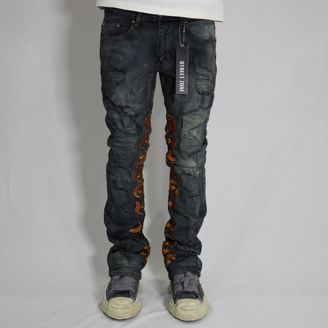 BLACK FLARED JEANS